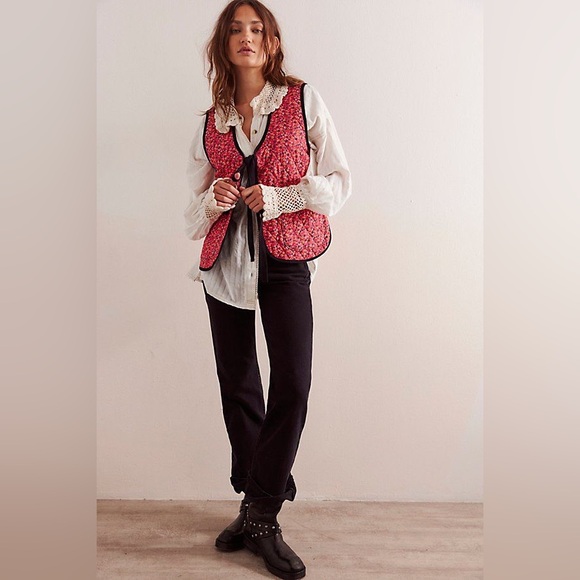Free People Jackets & Blazers - FREE PEOPLE CLAUDINE VEST